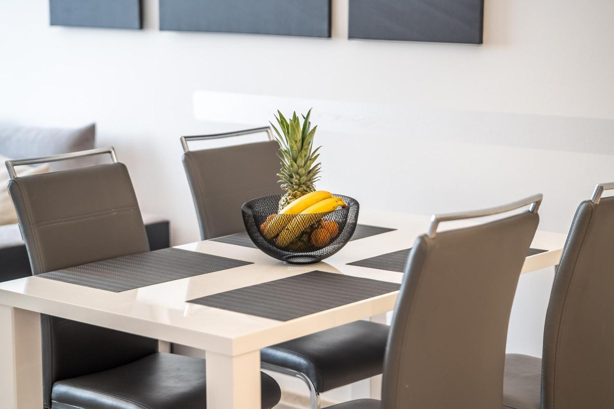 Fenomen - Pearl, Polanki Park W Kolobrzegu Z Basenem I Parkingiem Apartament