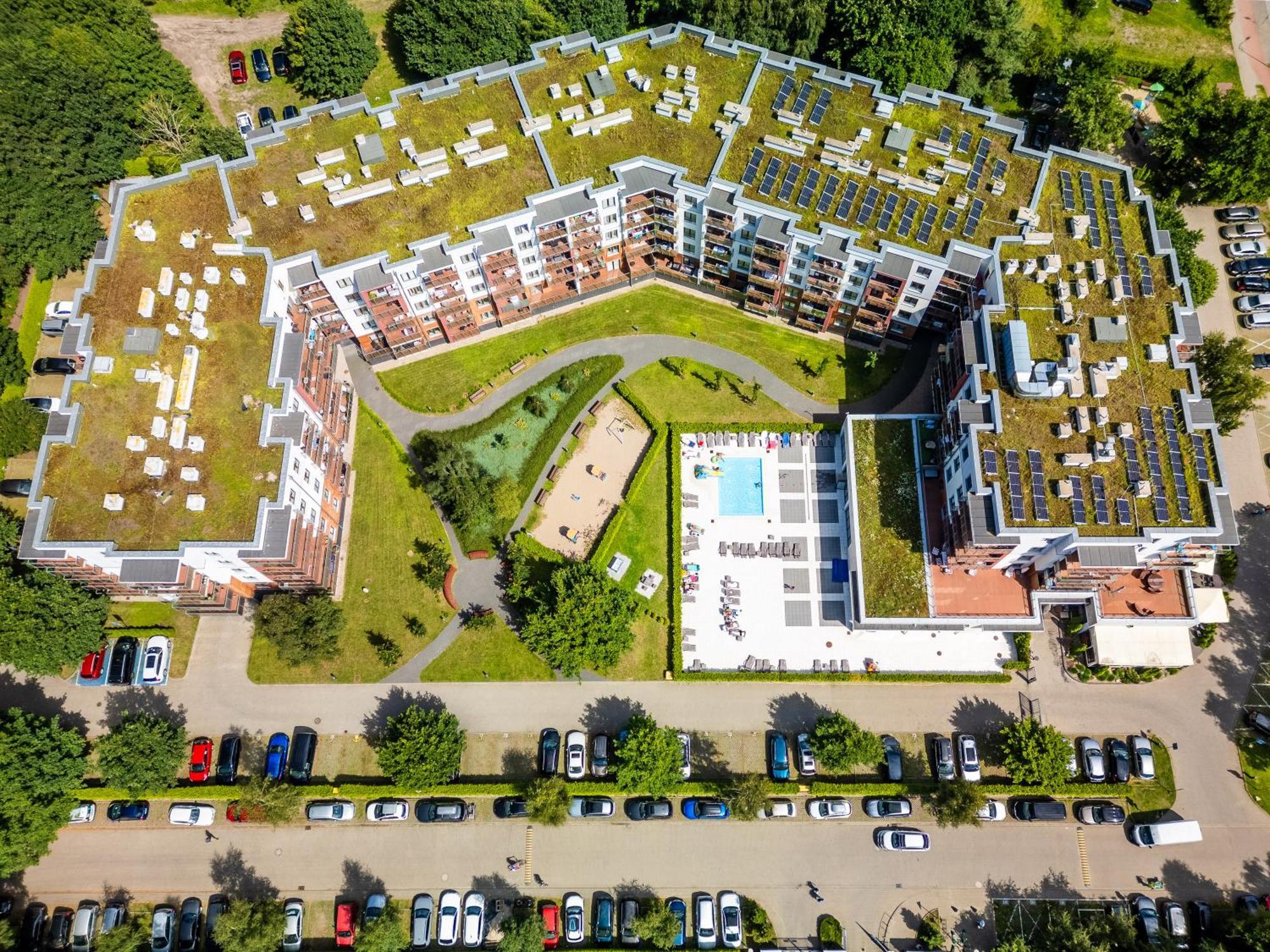 Apartment Fenomen - Pearl, Polanki Park W Kolobrzegu Z Basenem I Parkingiem